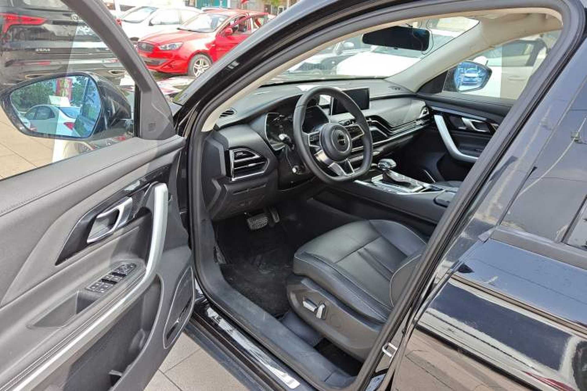 Used Zotye T500 2018 1.5T Automatic Smart Connected Prestige Model Interior 2
