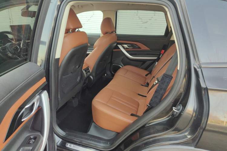 Used Zotye T500 2018 1.5T Automatic Smart Connected Prestige Model Interior 4