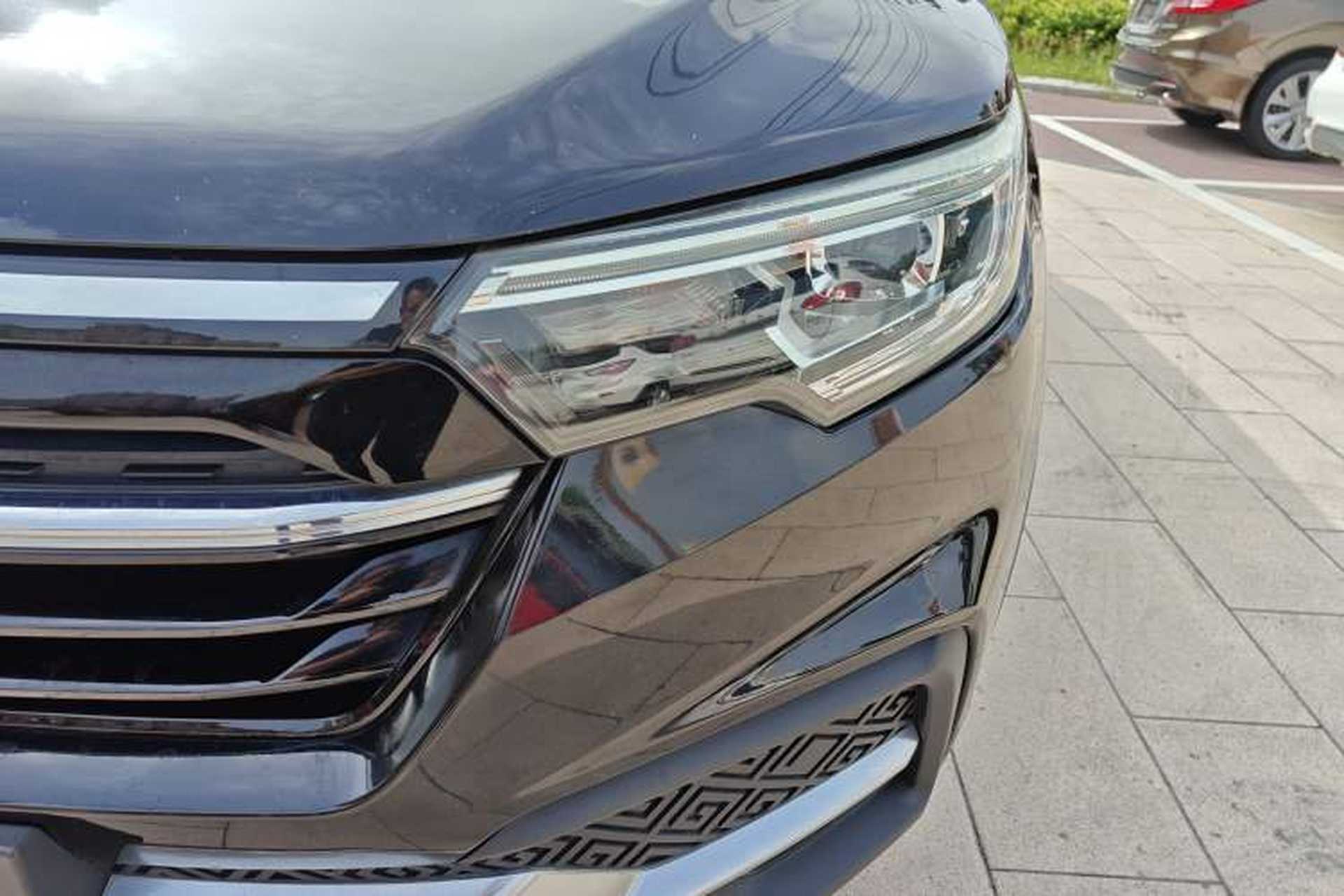 Used Zotye T500 2018 1.5T Automatic Smart Connected Prestige Model Left Front Headlight