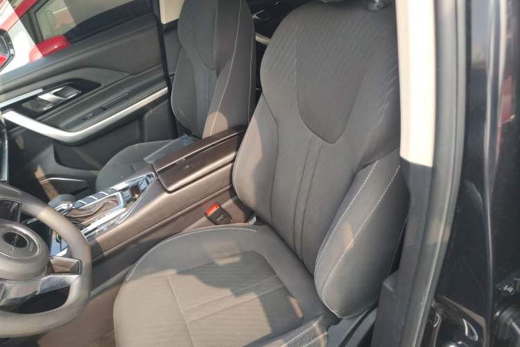 Used Zotye T500 2018 1.5T Automatic Luxury Model Left Front Seat