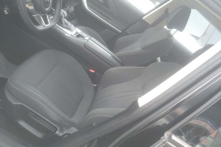 Used Zotye T500 2018 1.5T Automatic Luxury Model Left Front Seat