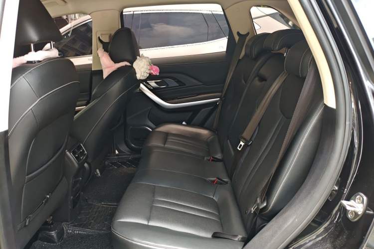 Used Zotye T500 2018 1.5T Manual Luxury Model Left Rear Seat