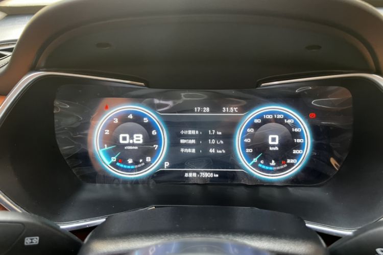 Used Zotye T500 2018 1.5T Automatic Smart Connected Prestige Model Odometer Close Up