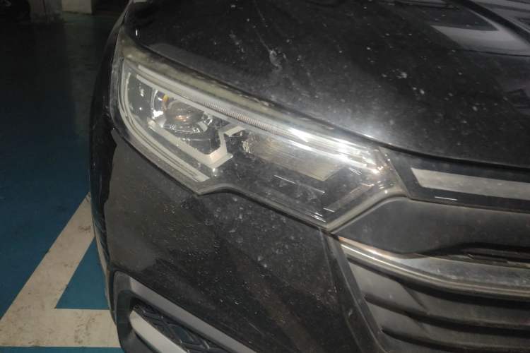 Used Zotye T500 2018 1.5T Manual Luxury Model Right Front Headlight