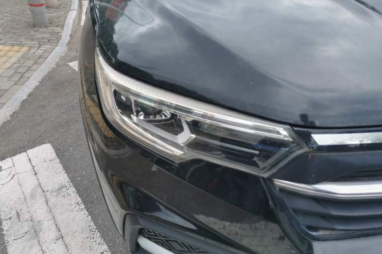 Used Zotye T500 2018 1.5T Manual Luxury Model Right Front Headlight