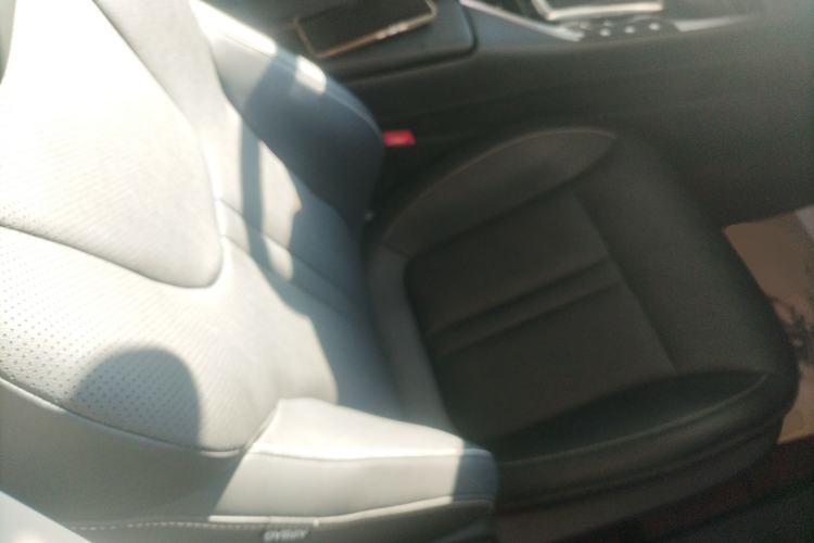 Used Zotye T500 2018 1.5T Automatic Luxury Model Right Front Seat