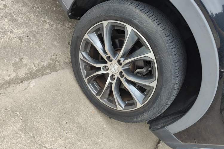 Used Zotye T500 2018 1.5T Automatic Luxury Model Right Front Wheel Hub