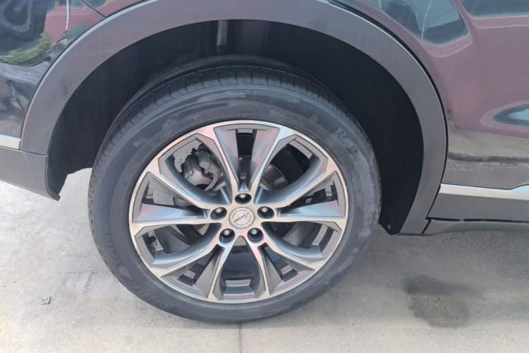 Used Zotye T500 2018 1.5T Automatic Luxury Model Right Rear Wheel Hub