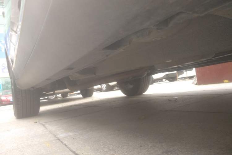 Used Zotye T500 2018 1.5T Automatic Luxury Model Right Side Sill