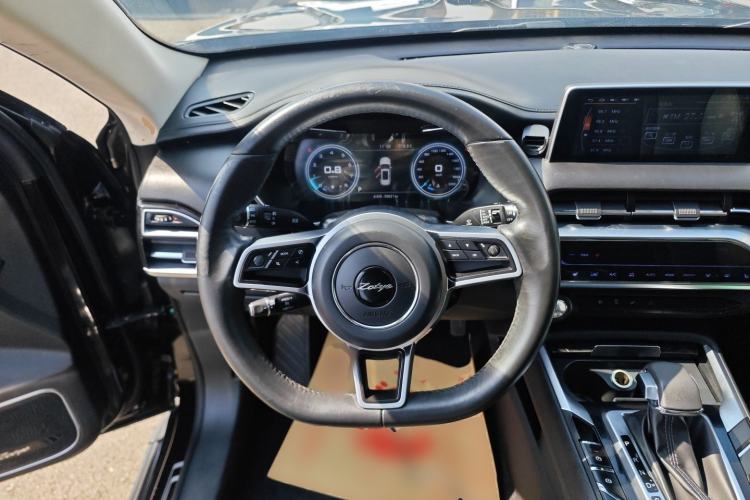 Used Zotye T500 2018 1.5T Automatic Smart Connected Prestige Model Steering Wheel