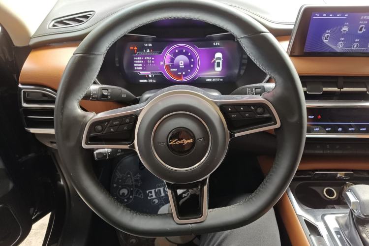 Used Zotye T500 2018 1.5T Automatic Smart Connected Prestige Model Steering Wheel