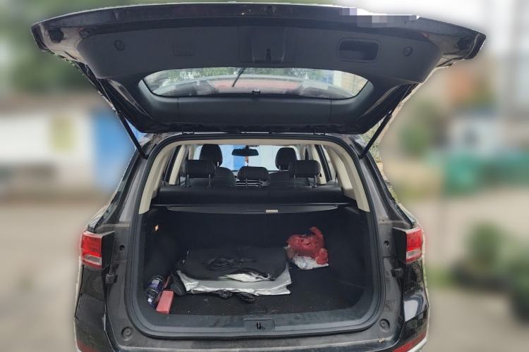 Used Zotye T500 2018 1.5T Automatic Luxury Model Trunk