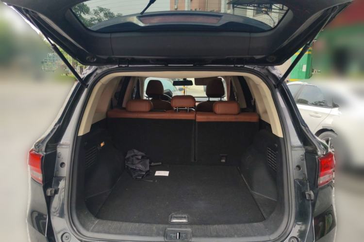 Used Zotye T500 2018 1.5T Automatic Smart Connected Prestige Model Trunk