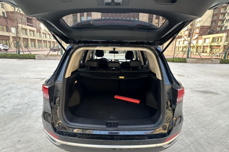 Used Zotye T500 2018 1.5T Automatic Luxury Model Trunk