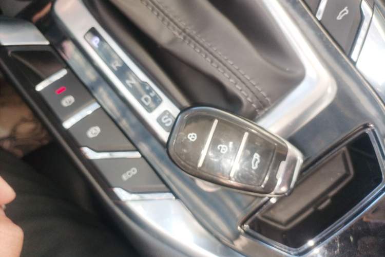 Used Zotye T500 2018 1.5T Automatic Luxury Model Vehicle Key