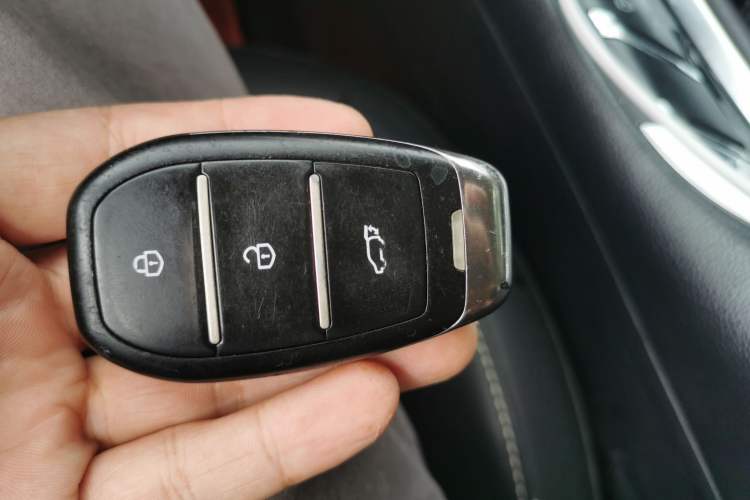 Used Zotye T500 2018 1.5T Manual Luxury Model Vehicle Key