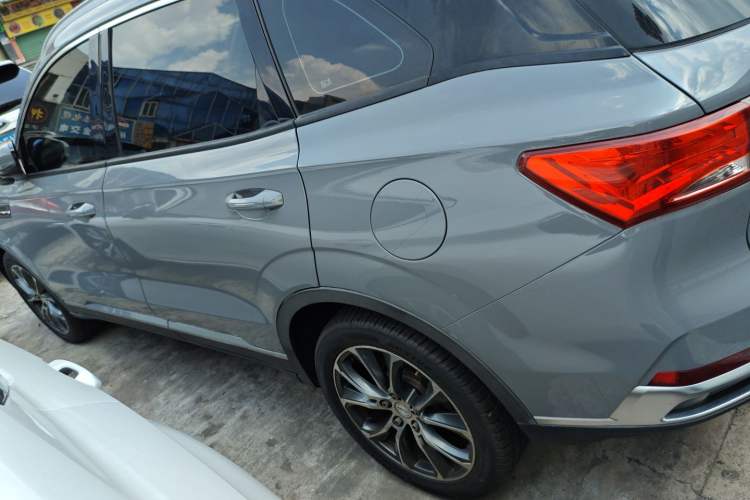 Used Zotye T500 2018 1.5T Automatic Luxury Model Exterior 3
