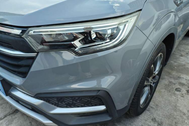 Used Zotye T500 2018 1.5T Automatic Luxury Model Left Front Headlight