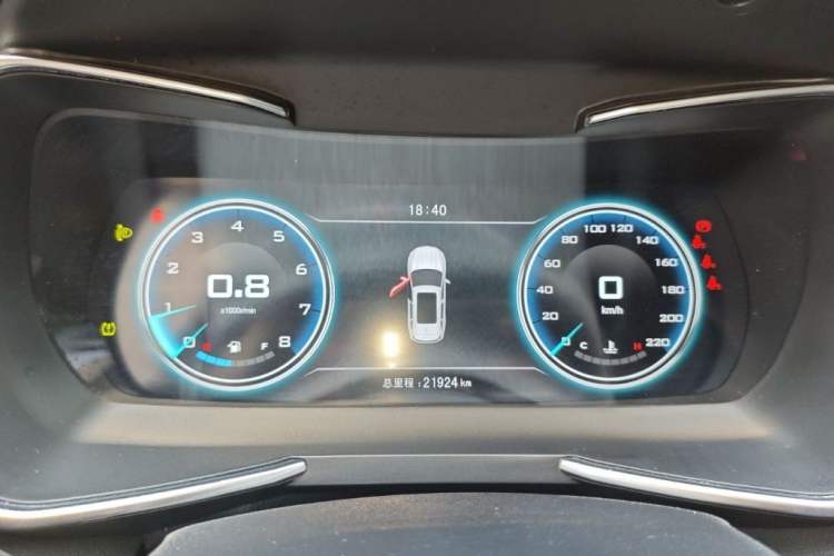 Used Zotye T500 2018 1.5T Automatic Luxury Model Odometer Close Up