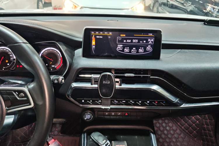 Used Zotye T500 2018 1.5T Automatic Luxury Model Audio And AC Panel