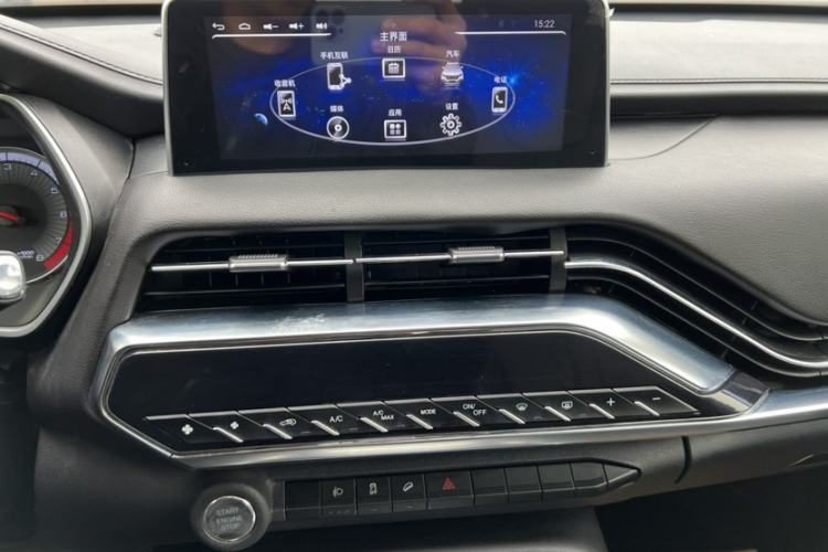 Used Zotye T500 2018 1.5T Automatic Luxury Model Audio And AC Panel