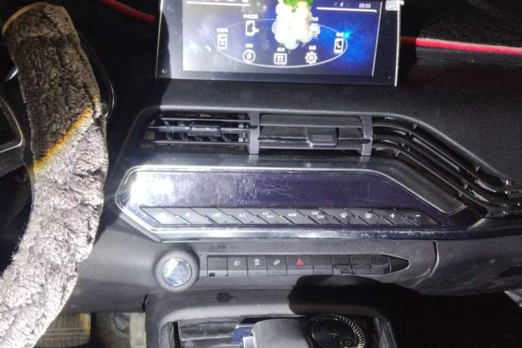 Used Zotye T500 2018 1.5T Automatic Luxury Model Audio And AC Panel