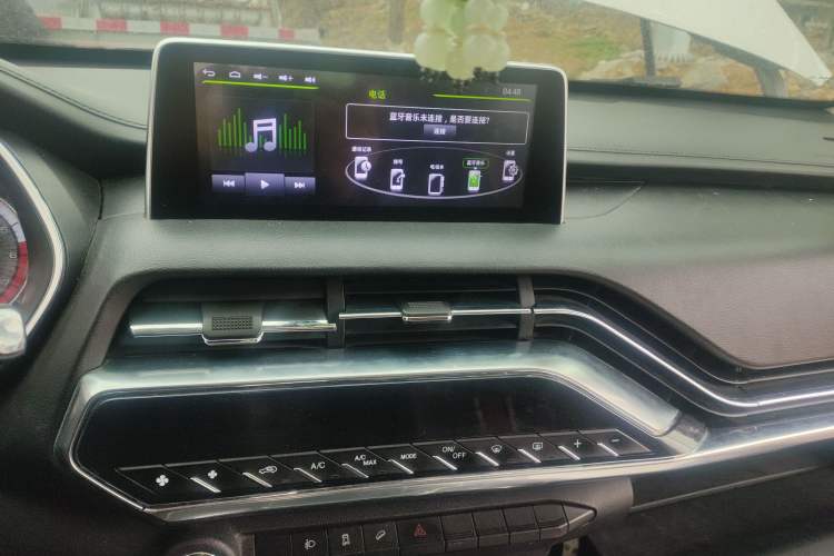 Used Zotye T500 2018 1.5T Manual Luxury Model Audio And AC Panel