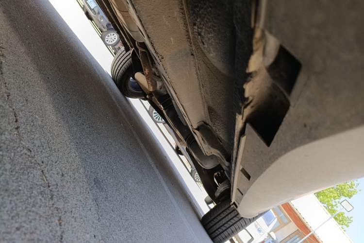 Used Zotye T500 2018 1.5T Automatic Smart Connect Flagship Model Chassis Front Left