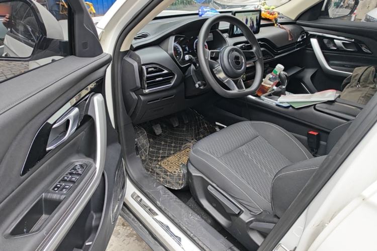 Used Zotye T500 2018 1.5T Manual Luxury Model Driver Seat