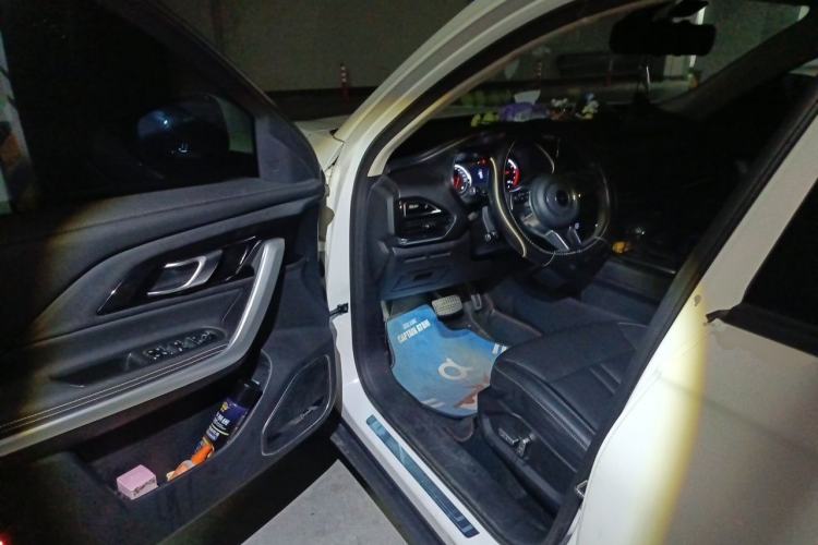 Used Zotye T500 2018 1.5T Automatic Luxury Model Driver Seat