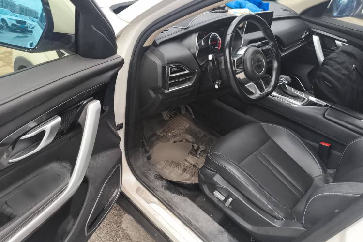 Used Zotye T500 2018 1.5T Automatic Luxury Model Driver Seat