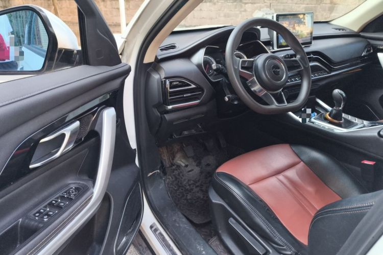 Used Zotye T500 2018 1.5T Manual Luxury Model Driver Seat