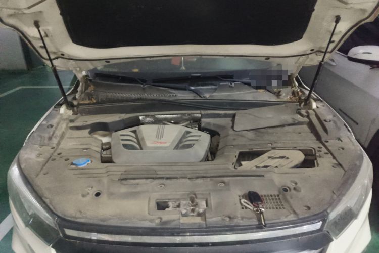 Used Zotye T500 2018 1.5T Manual Luxury Model Engine Bay