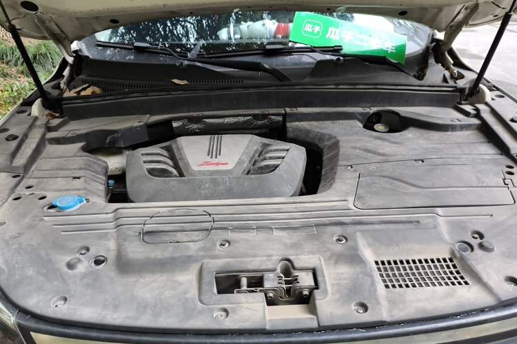 Used Zotye T500 2018 1.5T Automatic Luxury Model Engine Bay