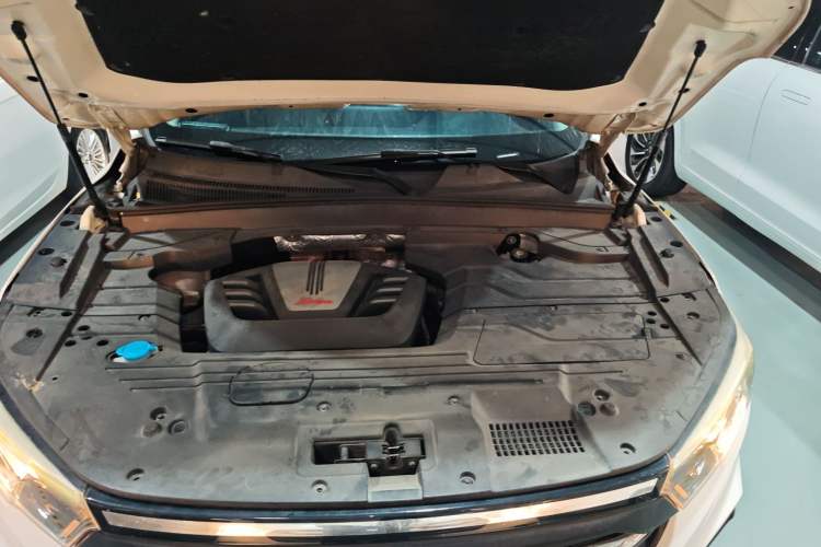 Used Zotye T500 2018 1.5T Automatic Luxury Model Engine Bay
