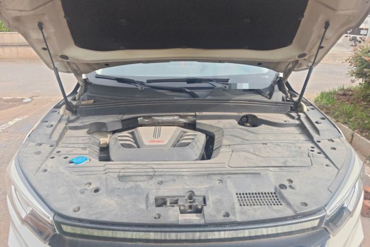 Used Zotye T500 2018 1.5T Automatic Luxury Model Engine Bay