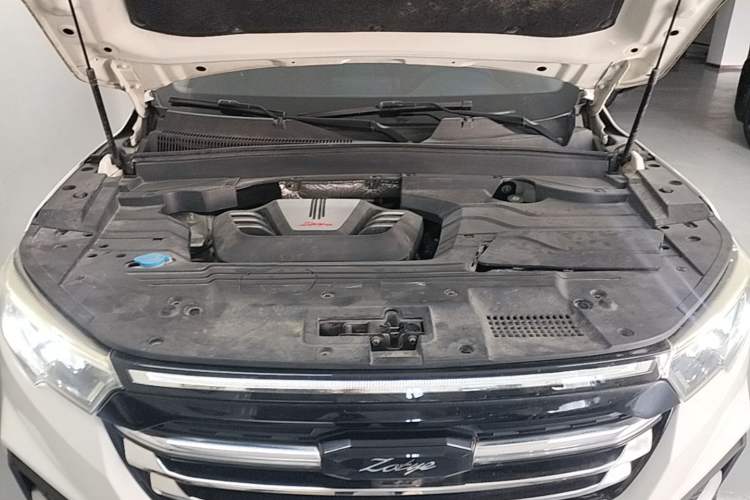 Used Zotye T500 2018 1.5T Automatic Smart Connect Flagship Model Engine Bay