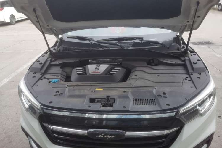 Used Zotye T500 2018 1.5T Automatic Smart Connected Prestige Model Engine Bay