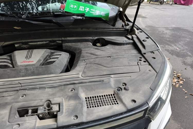 Used Zotye T500 2018 1.5T Automatic Luxury Model Engine Bay Left
