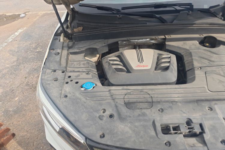 Used Zotye T500 2018 1.5T Automatic Luxury Model Engine Bay Right