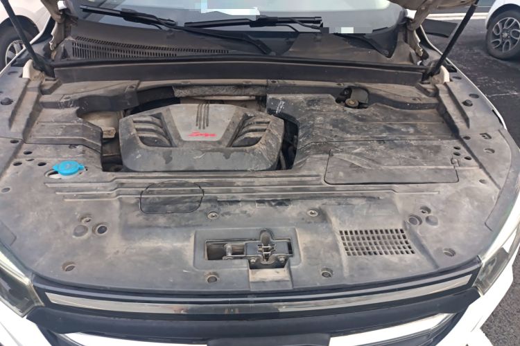 Used Zotye T500 2018 1.5T Automatic Luxury Model Engine Bay