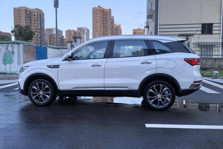 Used Zotye T500 2018 1.5T Manual Luxury Model Exterior 2