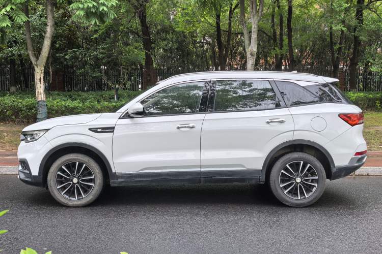 Used Zotye T500 2018 1.5T Automatic Luxury Model Exterior 5