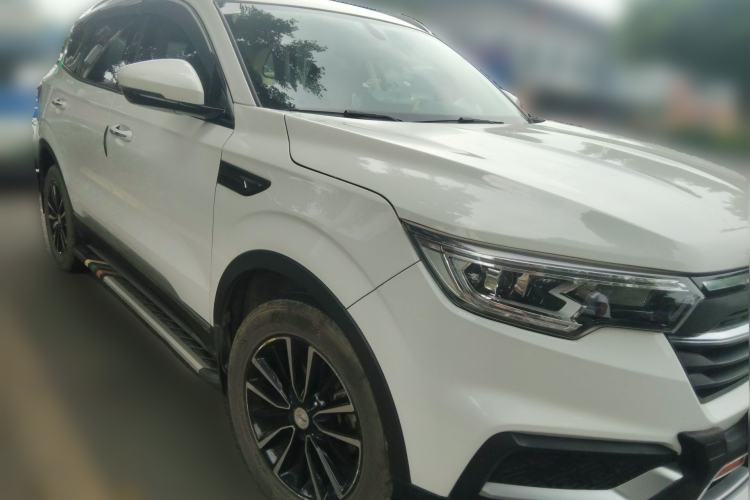 Used Zotye T500 2018 1.5T Manual Luxury Model Front Right 45 Deg