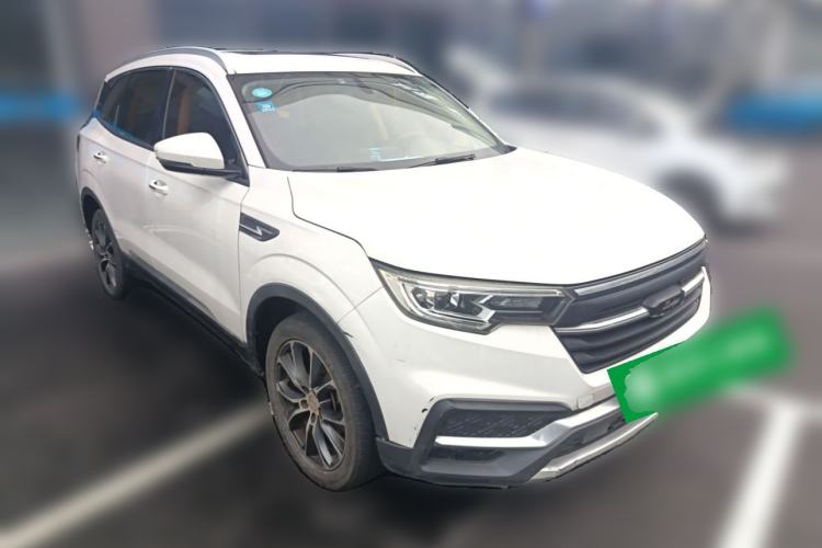 Used Zotye T500 2018 1.5T Automatic Luxury Model Front Right 45 Deg