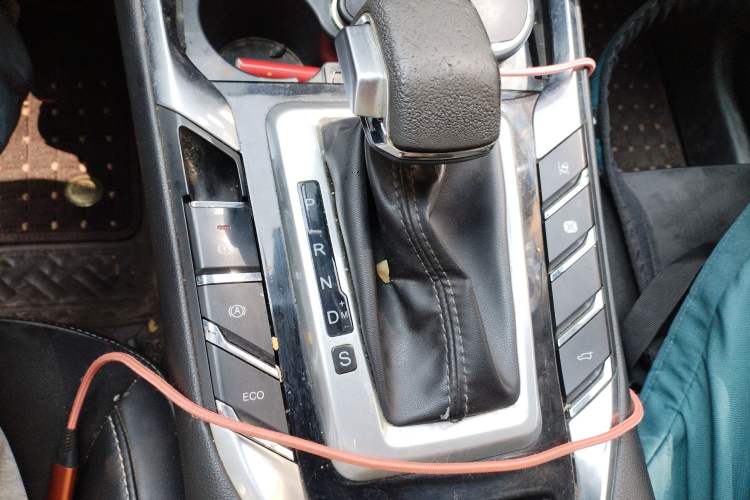 Used Zotye T500 2018 1.5T Automatic Smart Connect Flagship Model Gear Lever