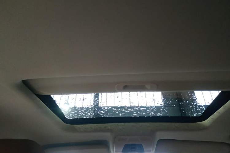 Used Zotye T500 2018 1.5T Automatic Luxury Model Headliner