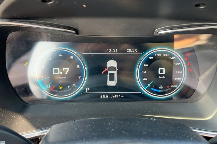 Used Zotye T500 2018 1.5T Automatic Smart Connected Prestige Model Instrument Cluster