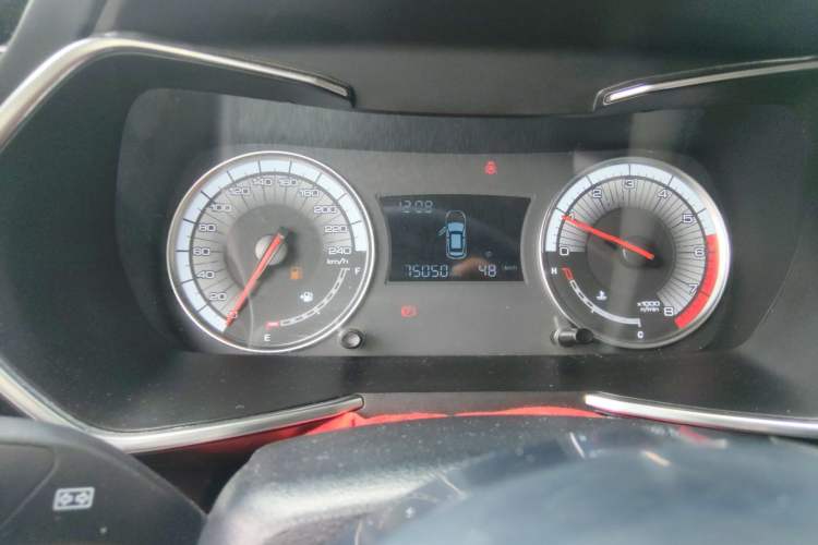 Used Zotye T500 2018 1.5T Manual Luxury Model Instrument Cluster