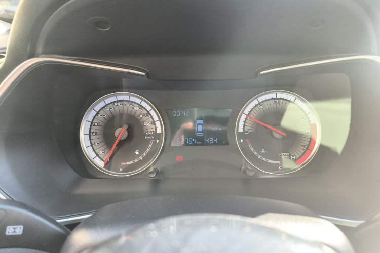 Used Zotye T500 2018 1.5T Manual Luxury Model Instrument Cluster
